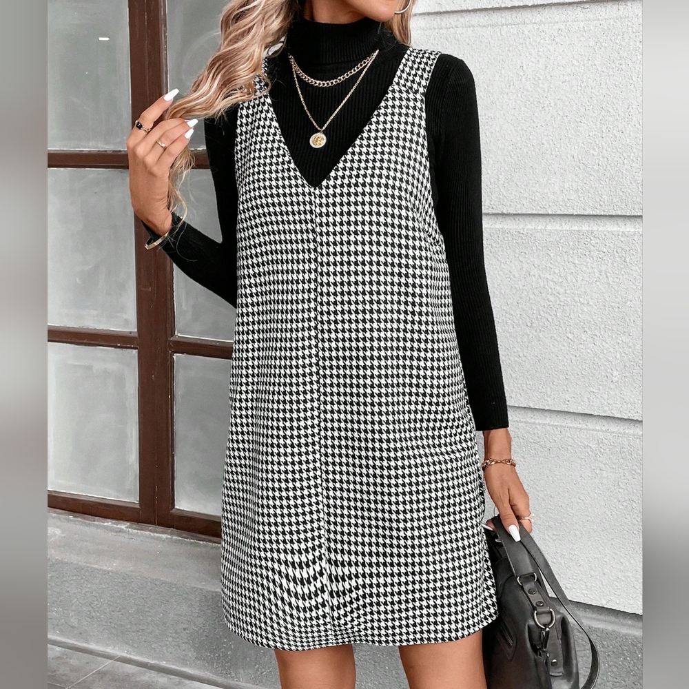 Street Style Black And White Houndstooth Suspender Dress For Women - Picture 5 of 5